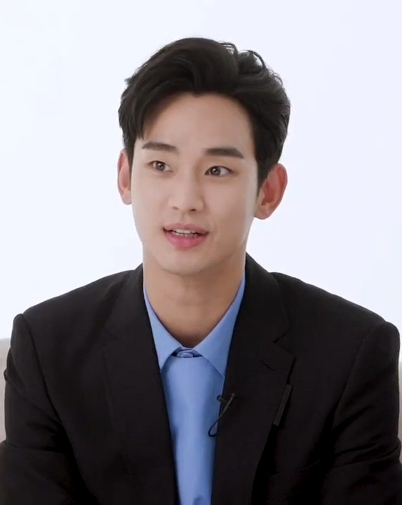 KIM SOO-HYUN