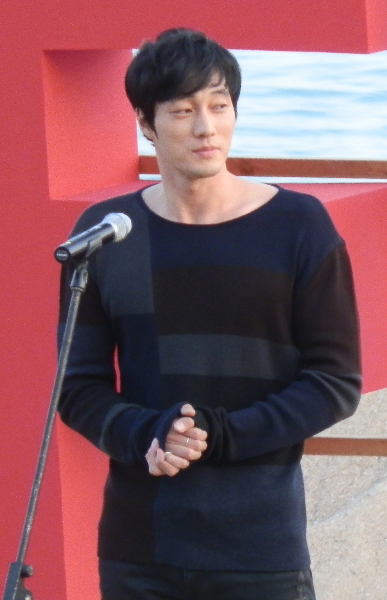 SO JI-SUB